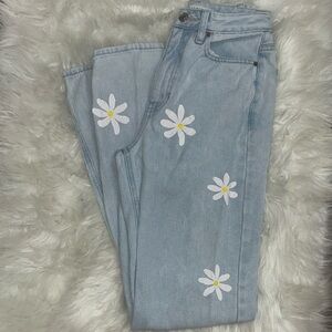 Pacsun light wash daisy jeans